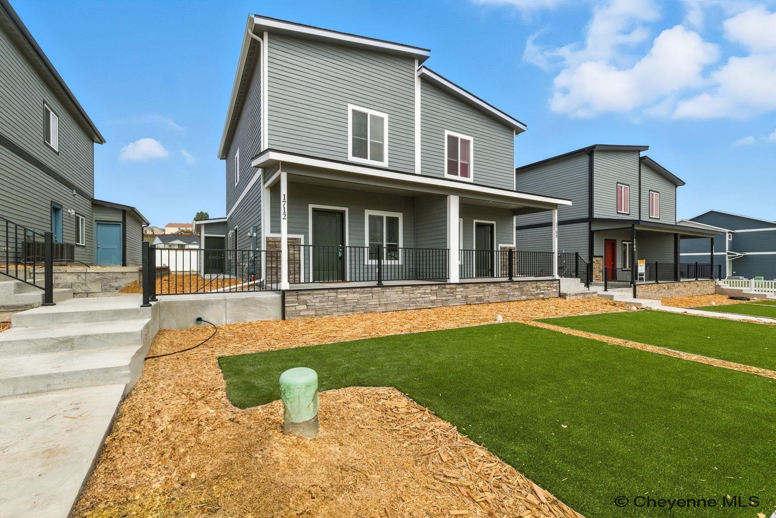 1703 Kade Ct — photo