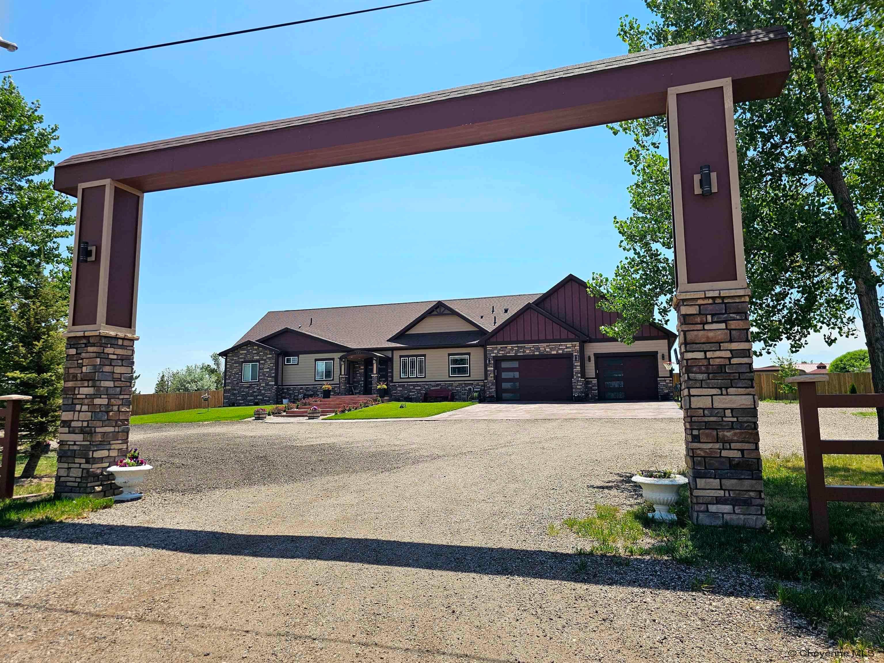 511 E Nation Rd — photo