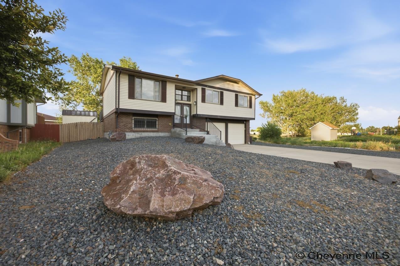 1101 Long Valley Rd, Cheyenne, WY 82001 — photo 2