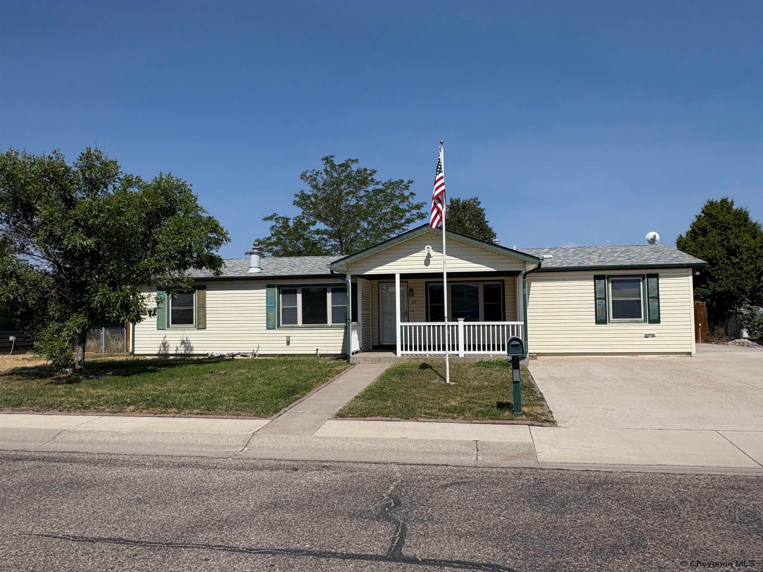 33 Antelope Dr — photo