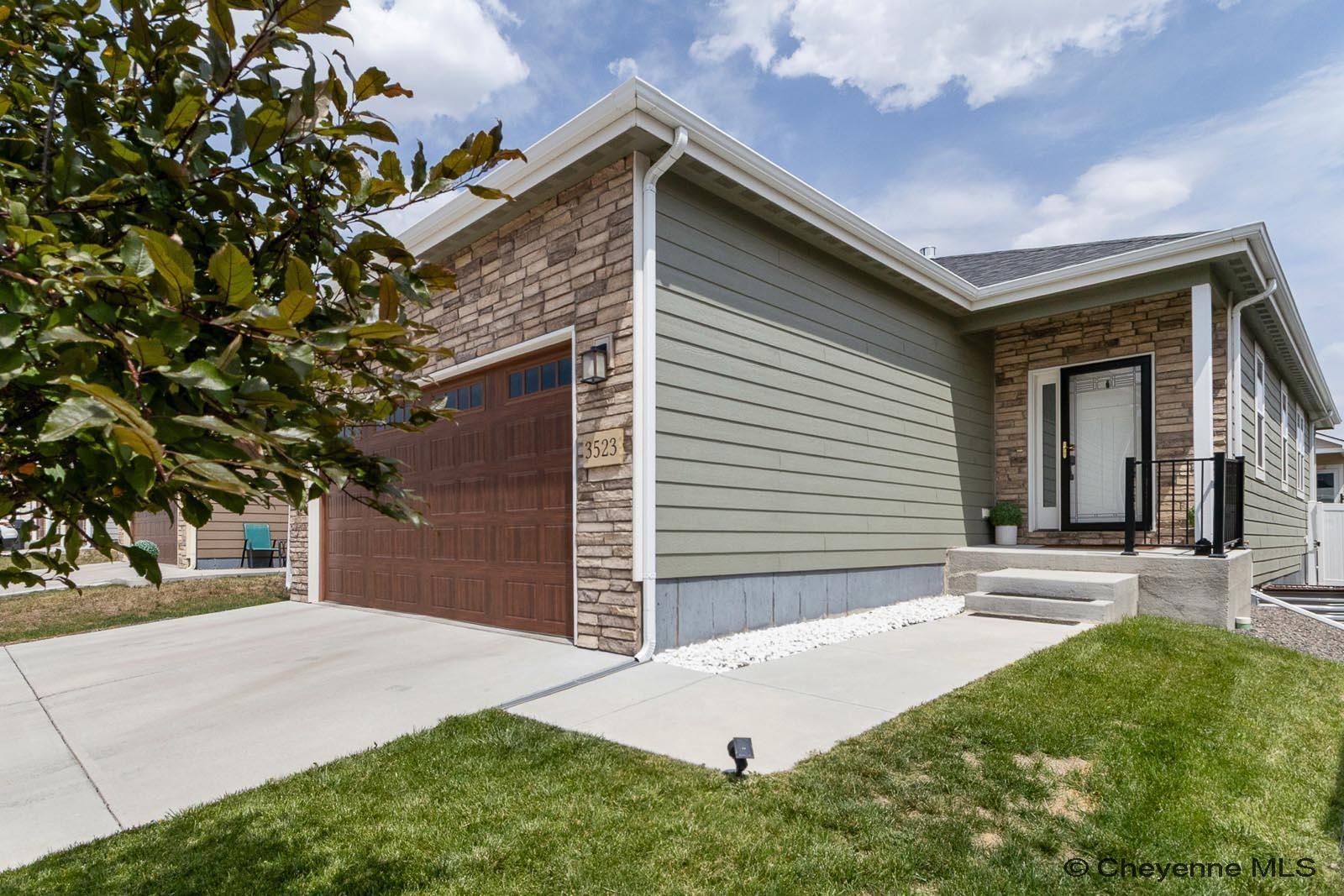 3523 Red Feather Tr — photo