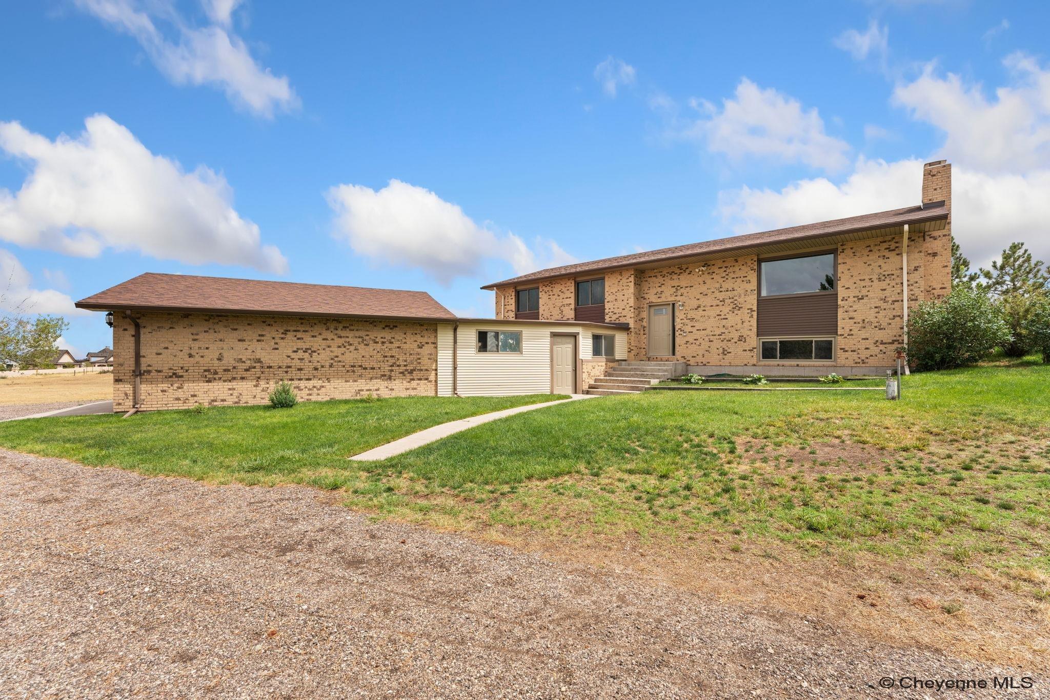 1605 Wrangler Rd — photo