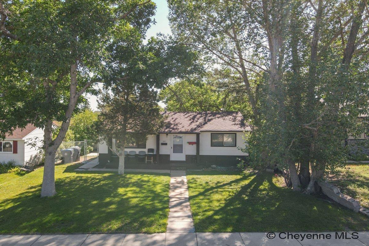 211 McComb Ave — photo