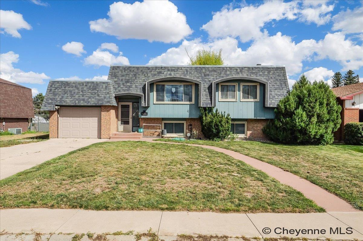 6909 Bomar Dr — photo