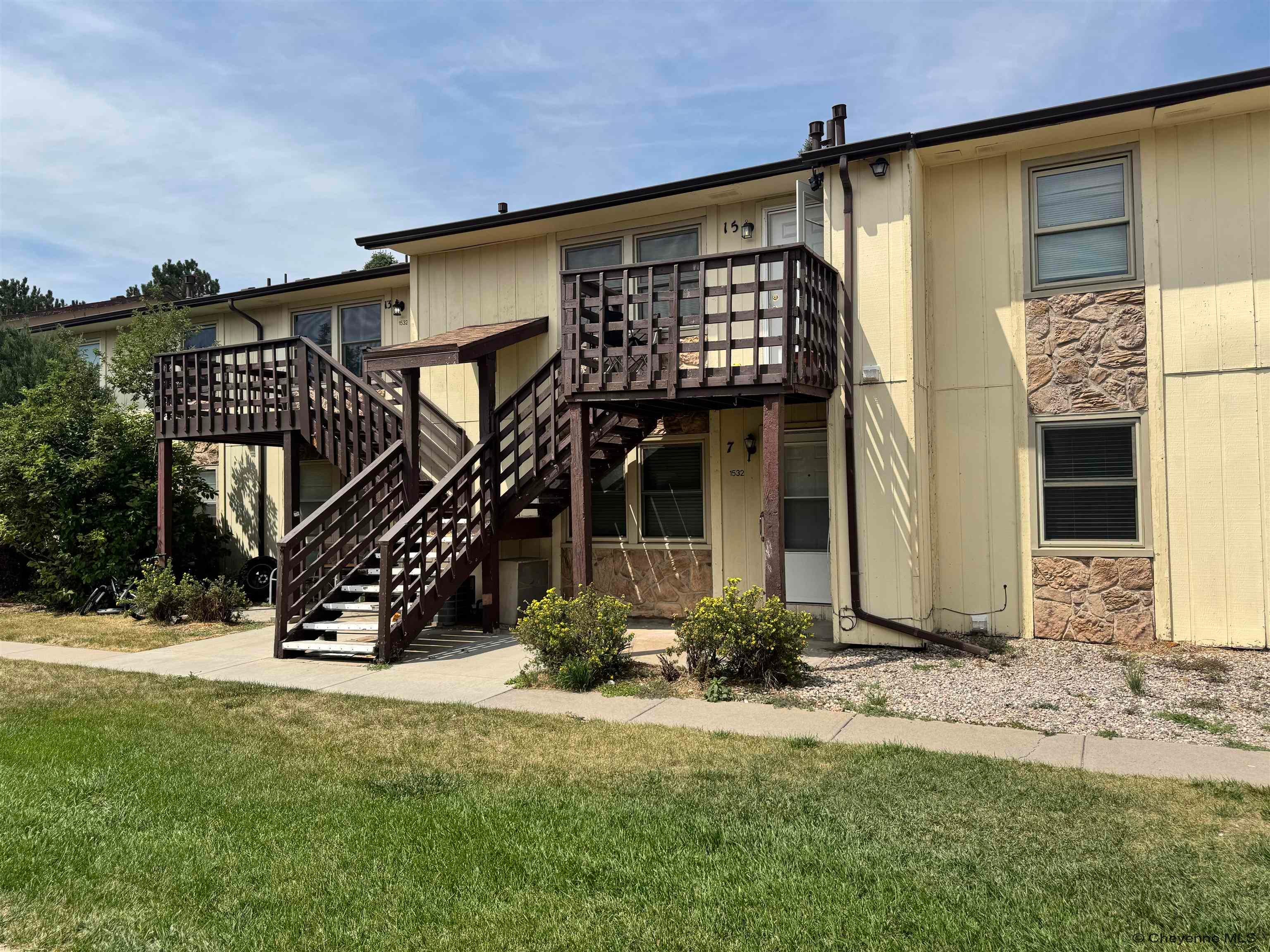 1532 Trent Ct 7 — photo