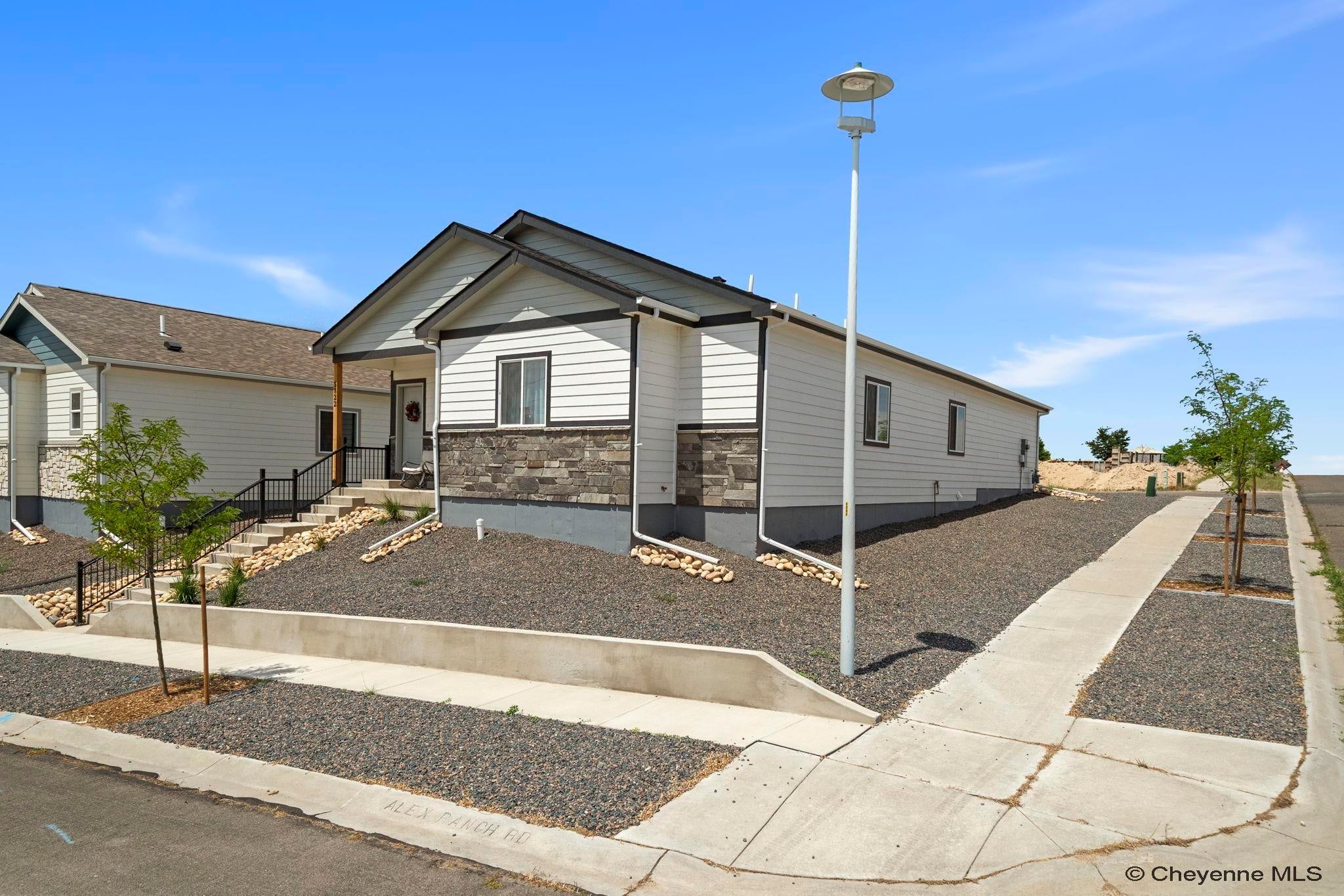 5822 Alex Ranch Rd — photo