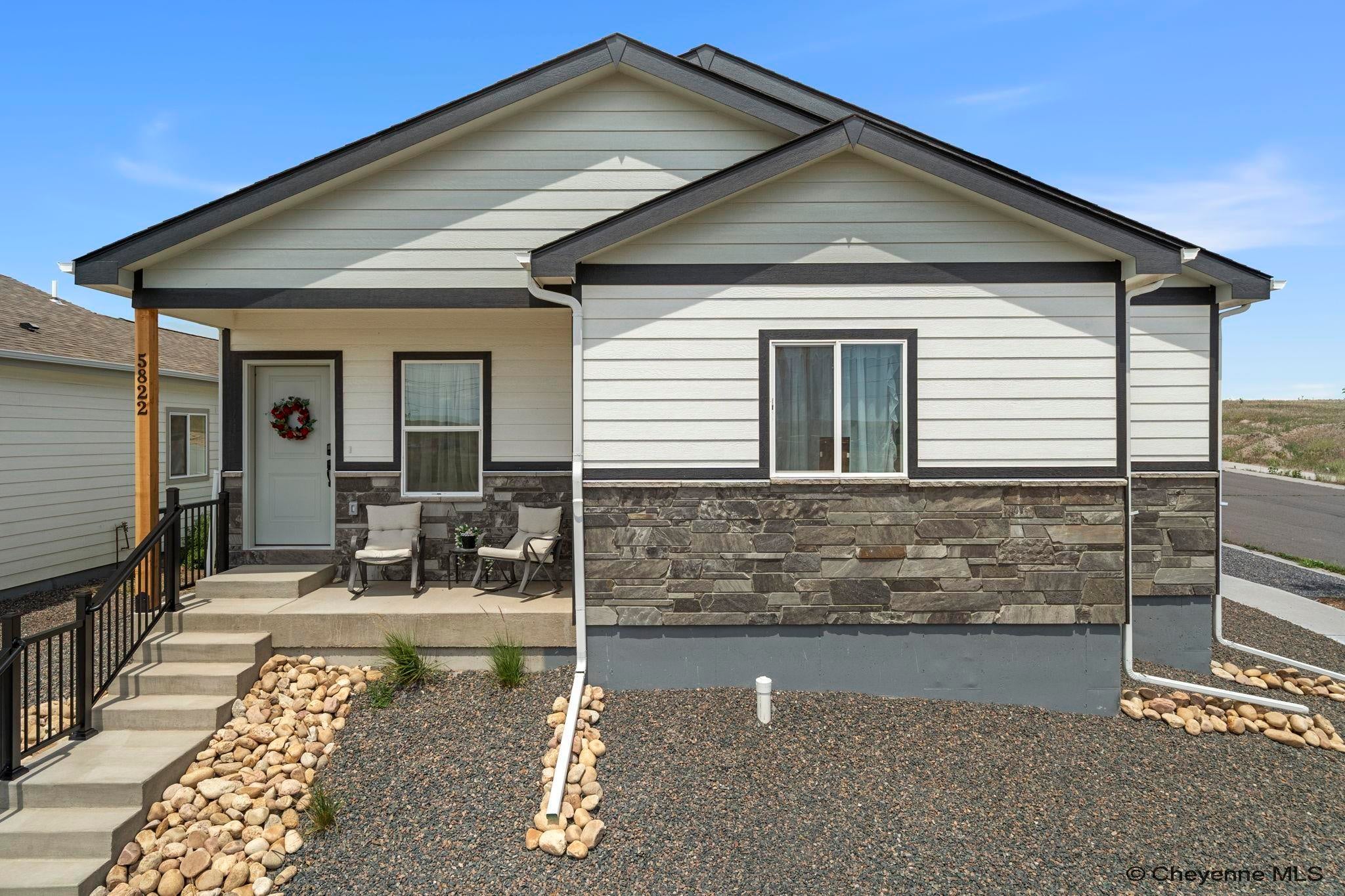 5822 Alex Ranch Rd, Cheyenne, WY 82007 — photo 2