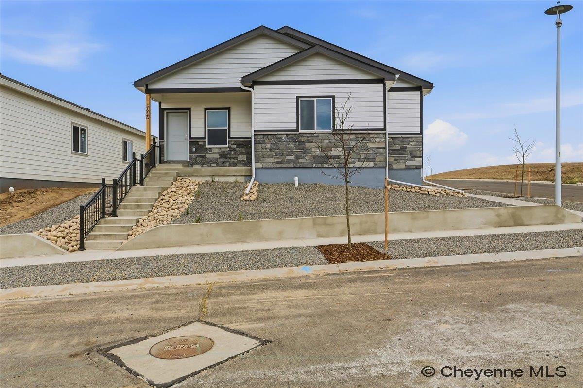5807 Liz Ranch Rd, Cheyenne, WY 82007 — photo 2
