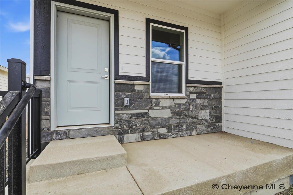 5721 Liz Ranch Rd, Cheyenne, WY 82007 — photo 3