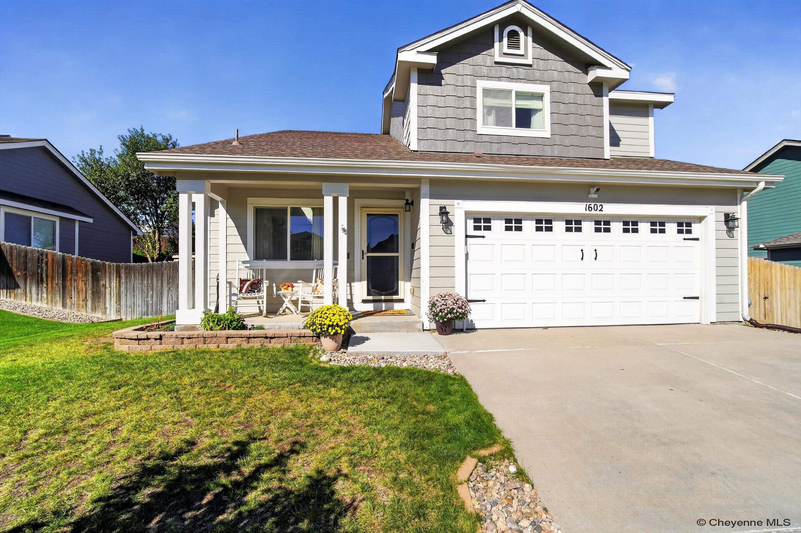 1602 Summerset Dr — photo