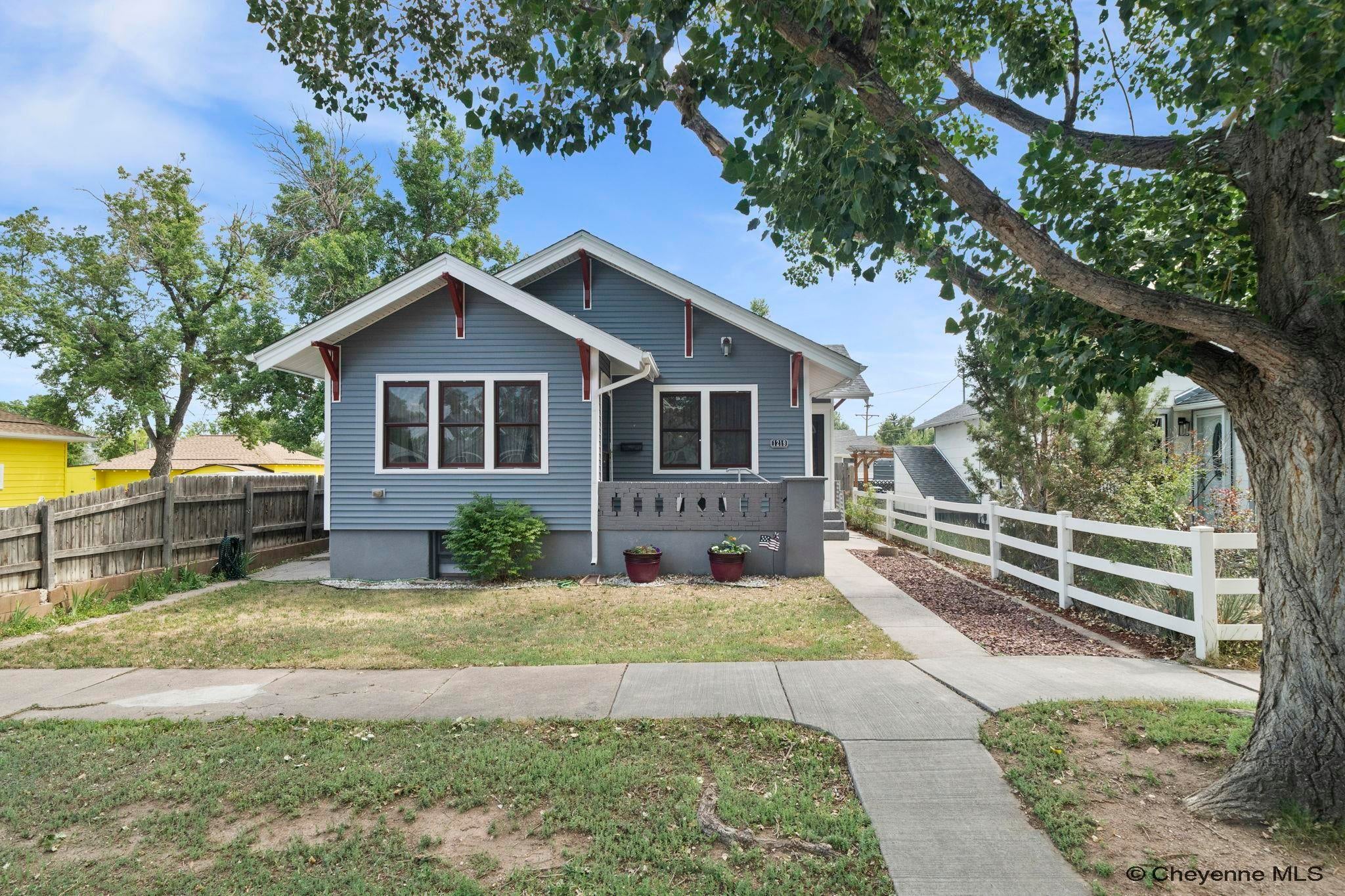 1219 Cosgriff Ct — photo