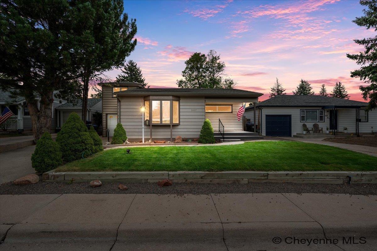 3607 Alexander Ave — photo