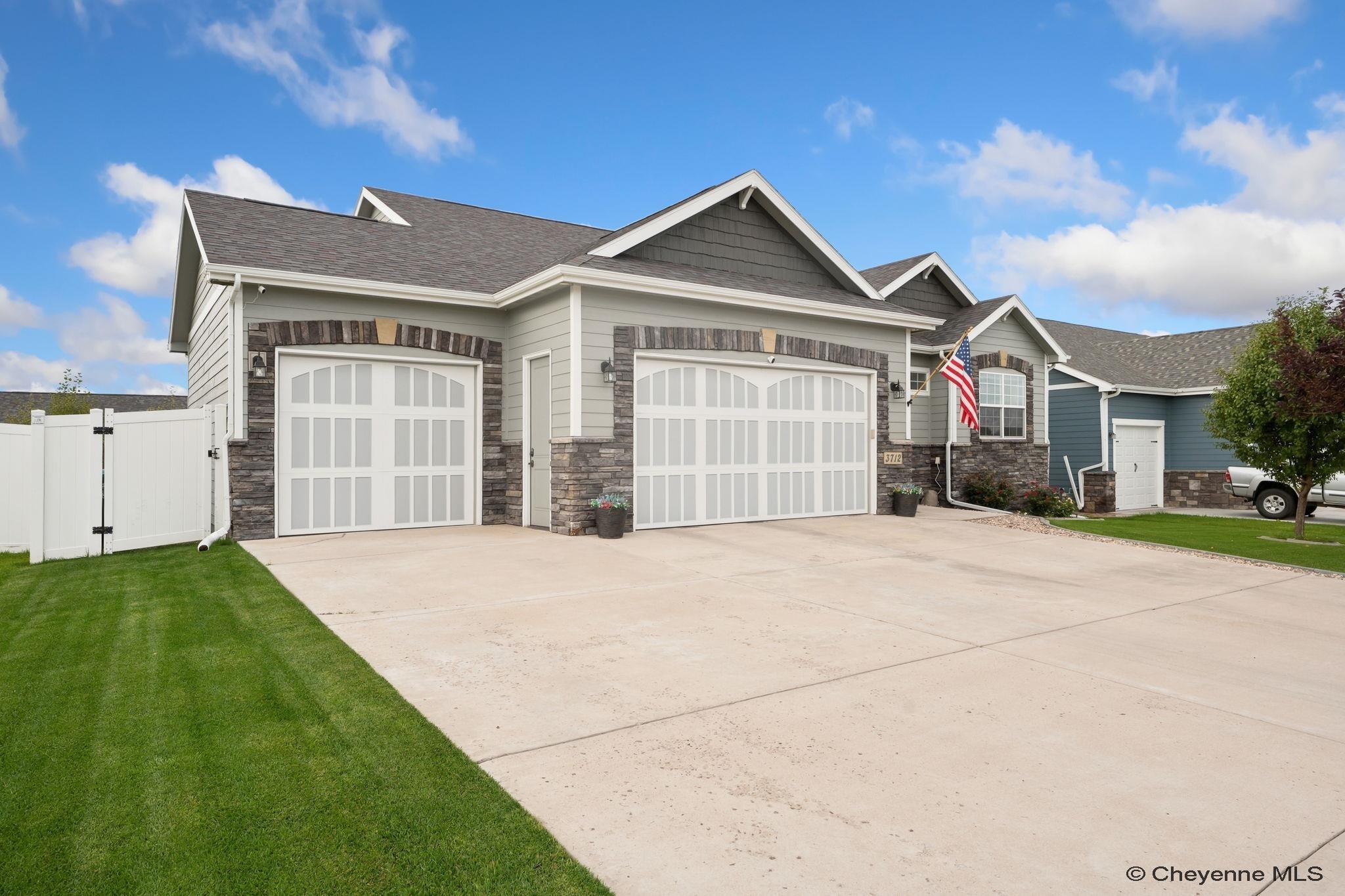 3712 Rustic Rd, Cheyenne, WY 82001 — photo 2