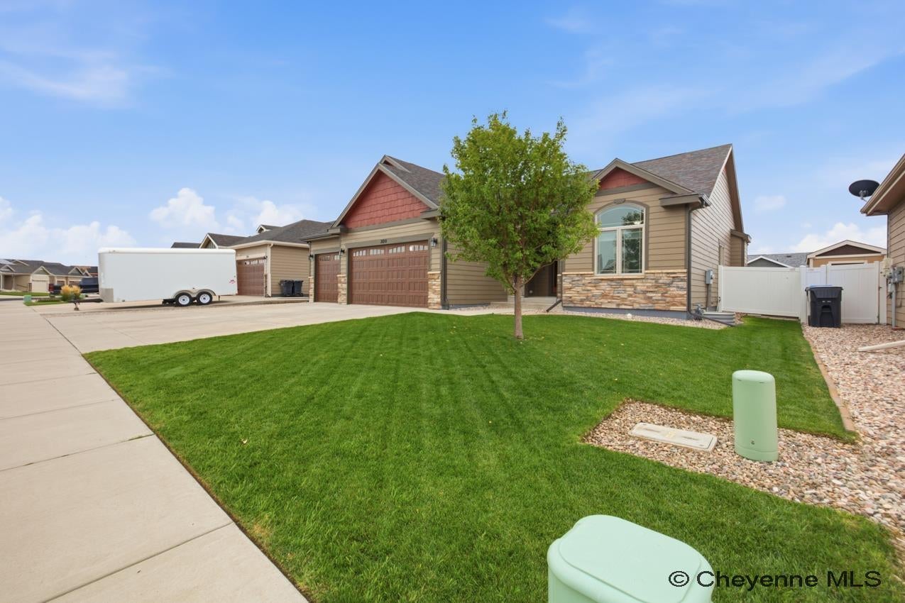 3810 Blue Sage Rd — photo