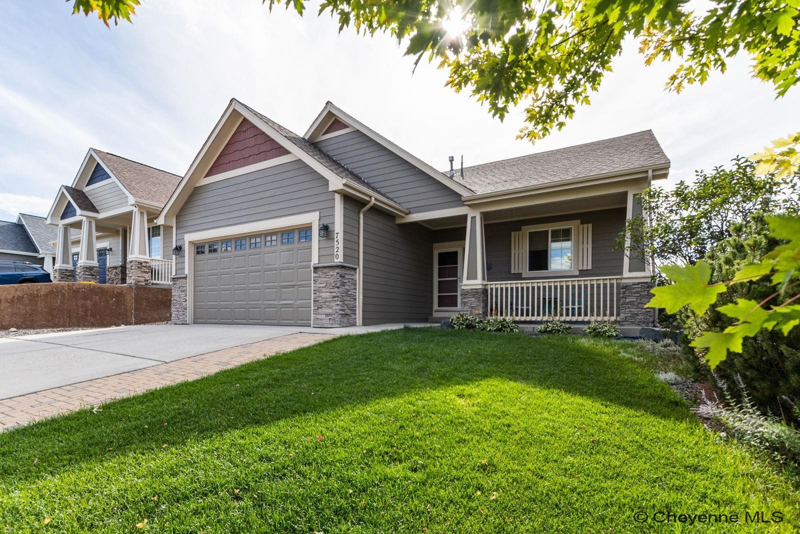 7520 Max Ct — photo