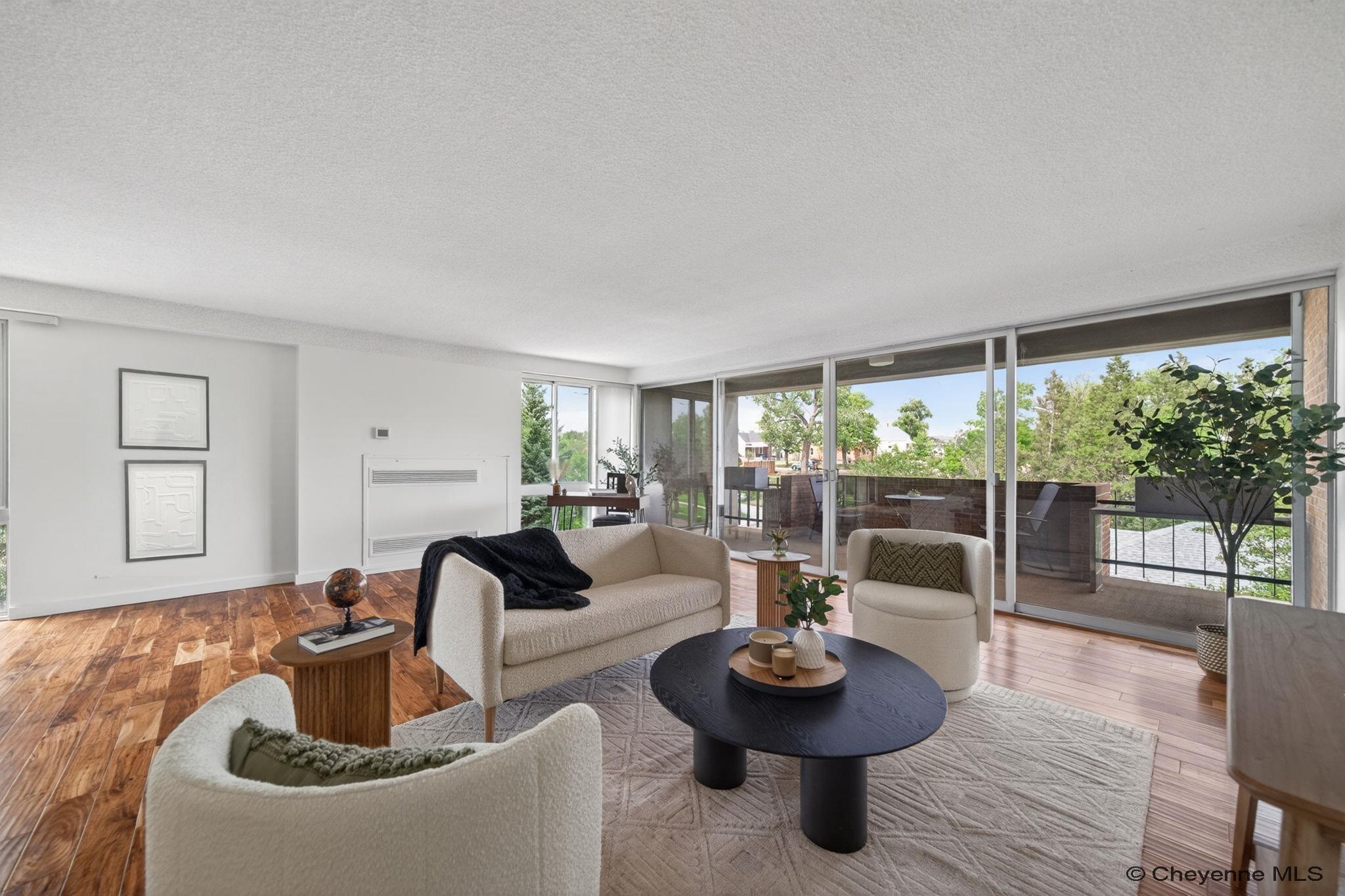 1717 Alexander Ave 403 — photo