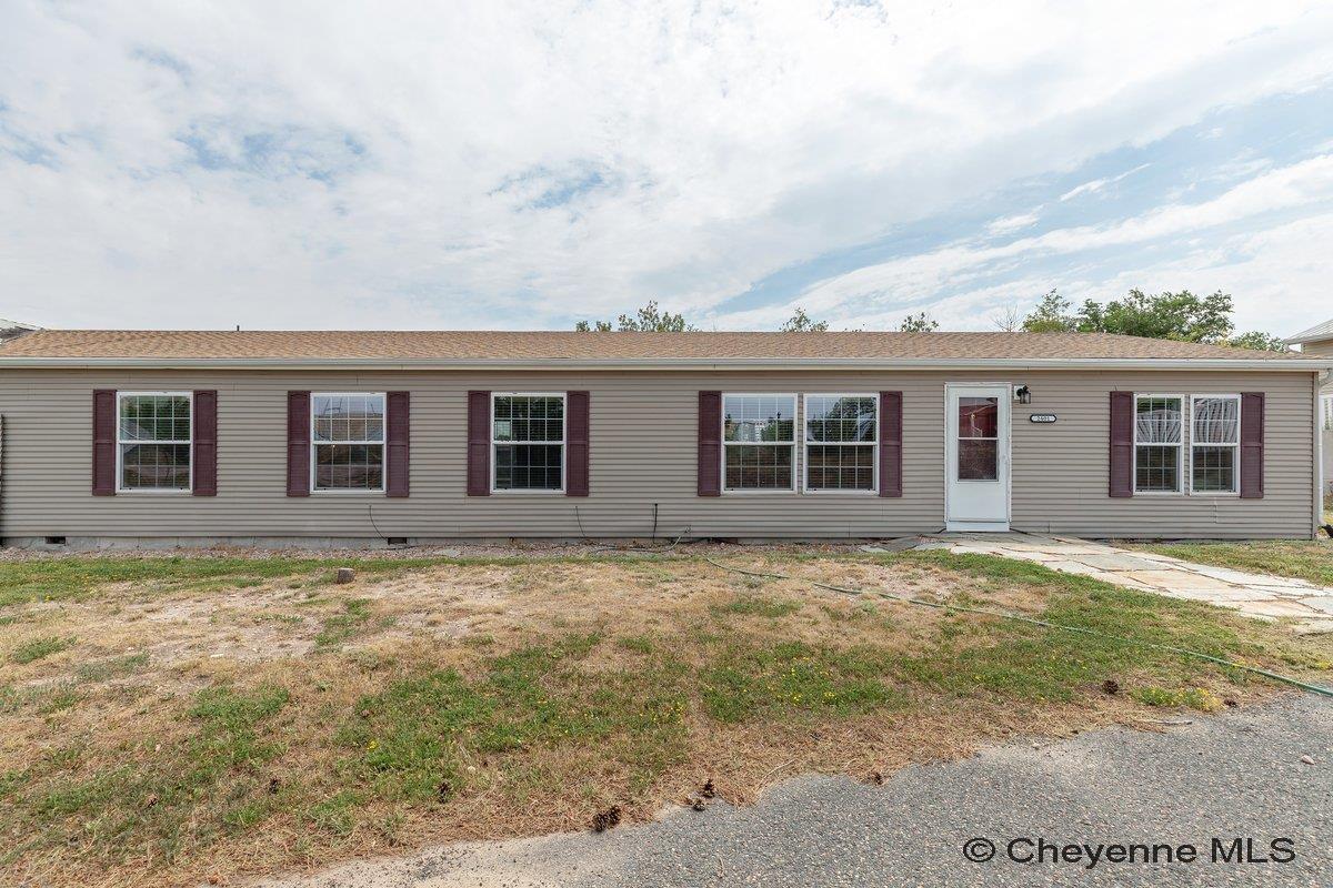 2401 Draper Rd, Cheyenne, WY 82001 — photo 2