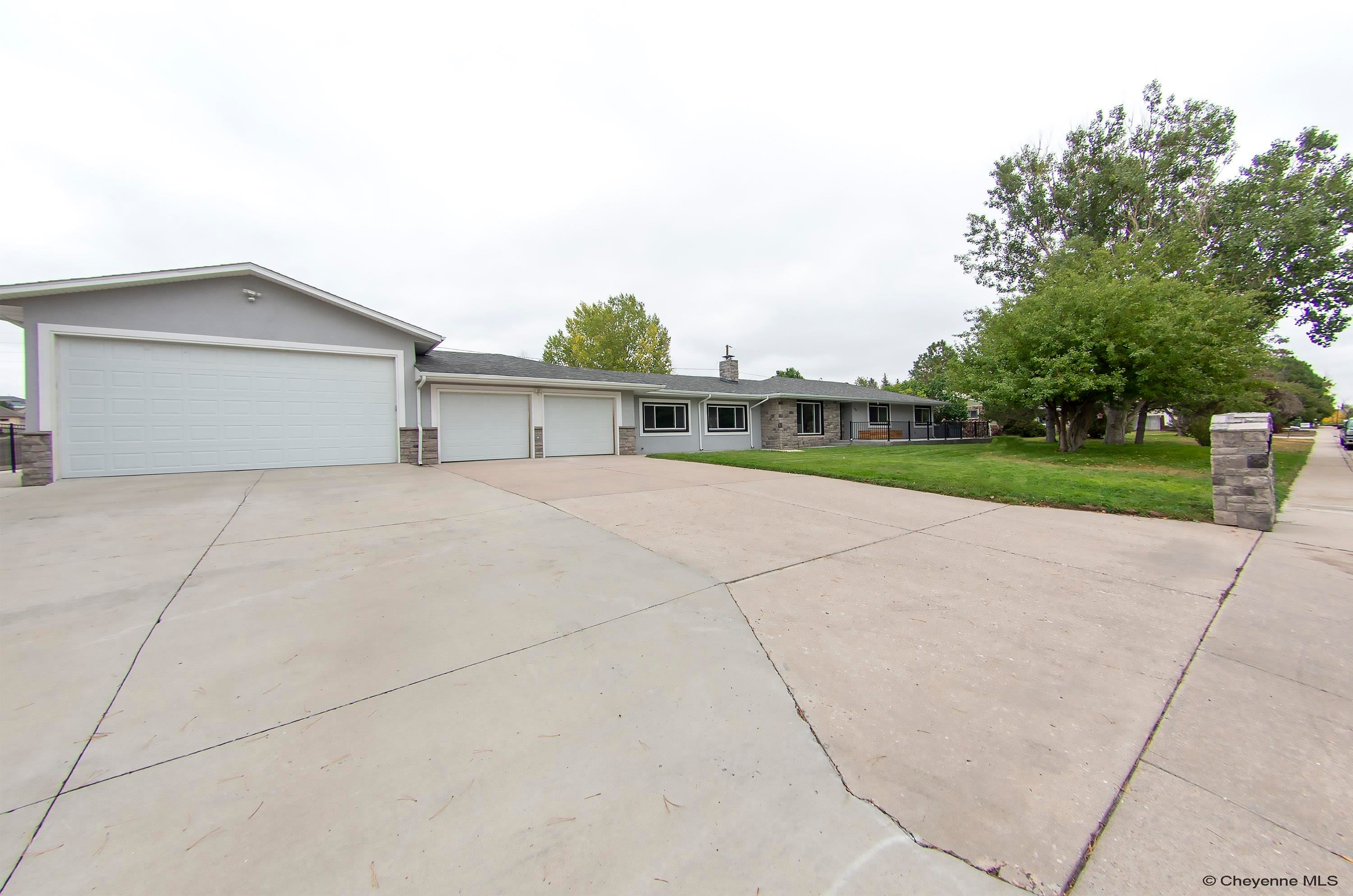 808 Virginia Ct, Cheyenne, WY 82009 | Realty.com