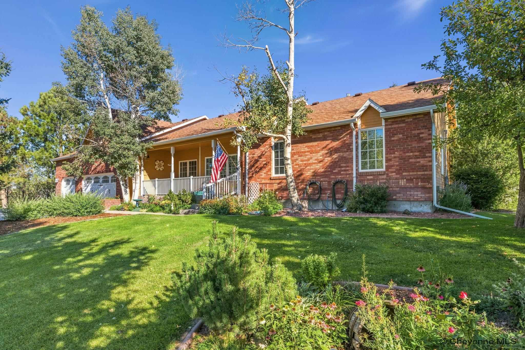 1216 Twin Mtn Rd — photo