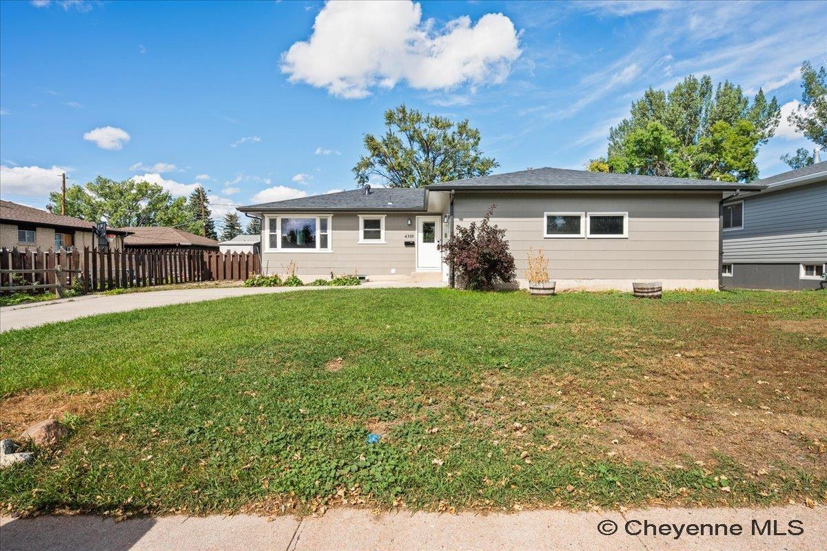 4310 E 7th St, Cheyenne, WY 82001 — photo 2