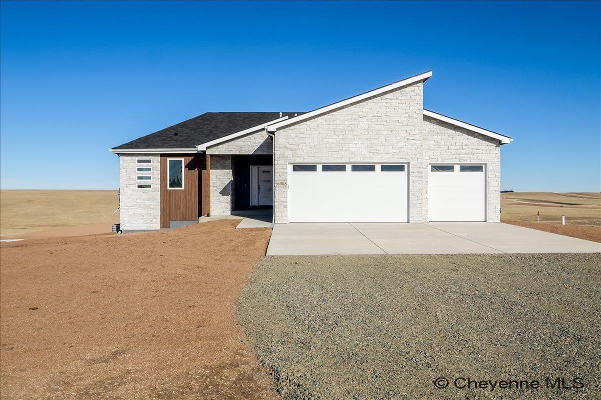 4128 Sage Rd — photo
