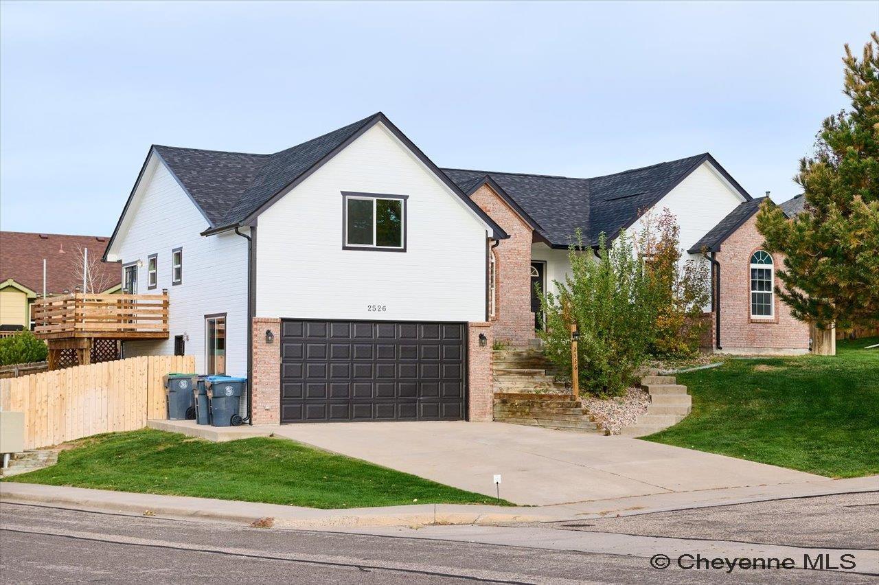 2526 Levi Rd — photo