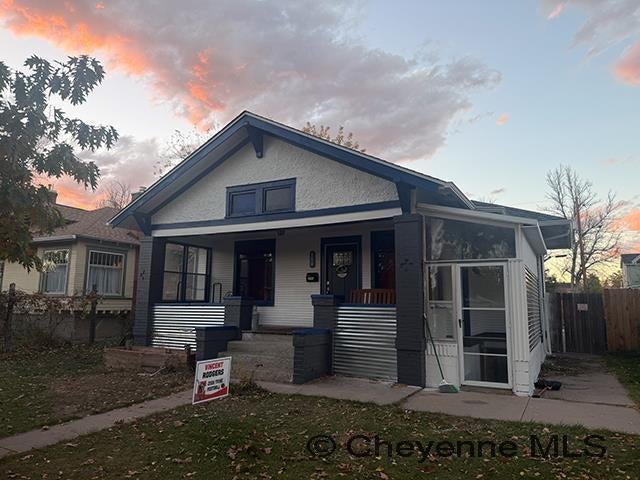 110 E 27th St — photo