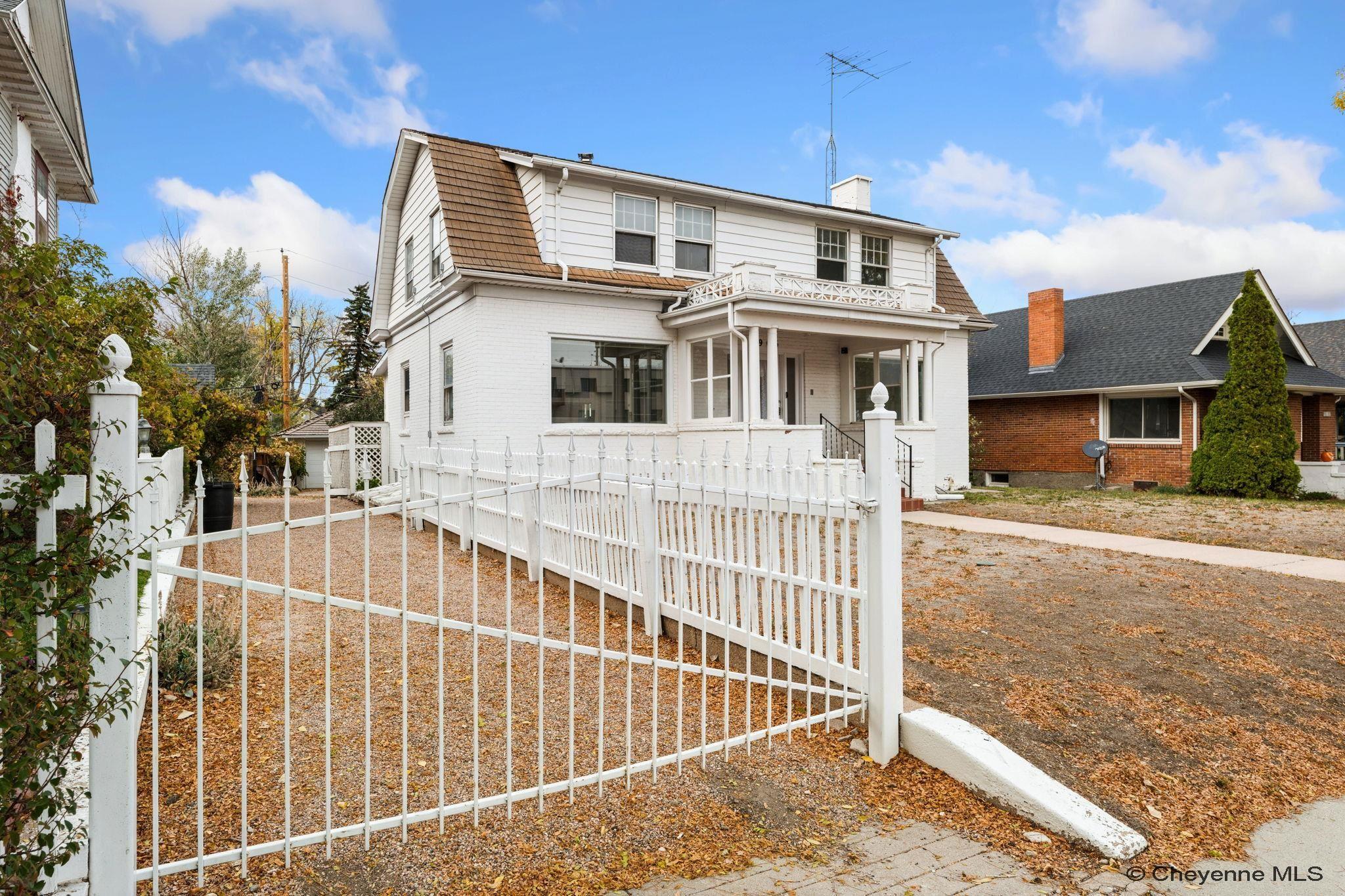906 E 17th St, Cheyenne, WY 82001 — photo 2