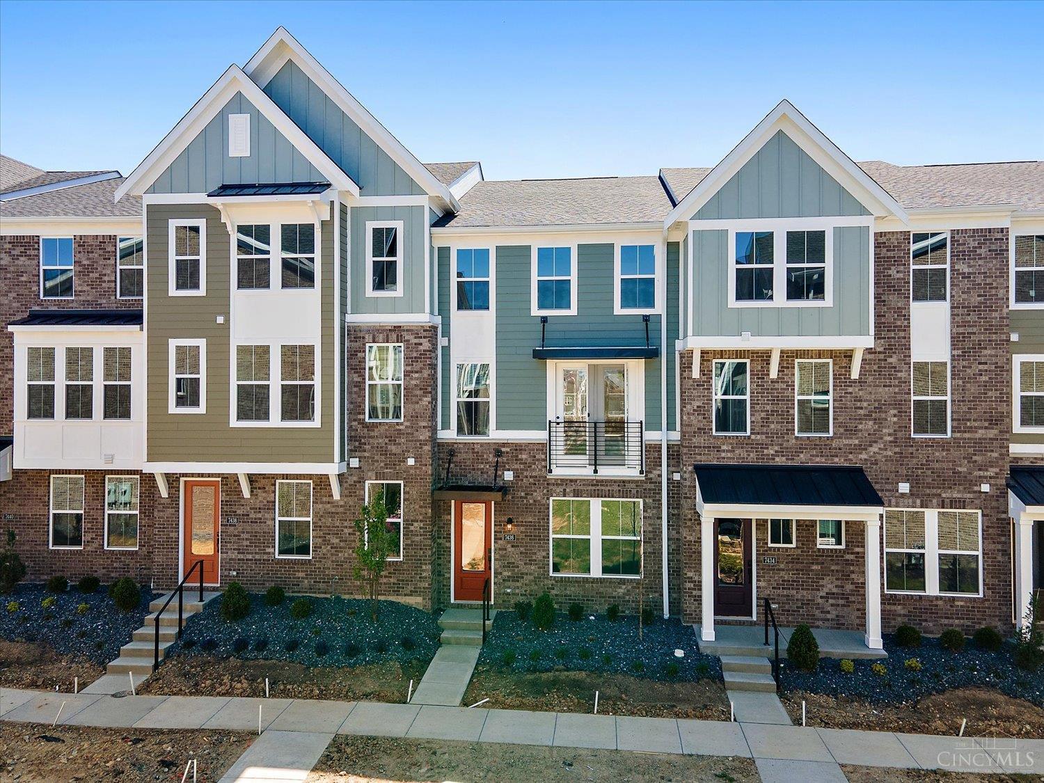 7436 Wetherington Lane — photo