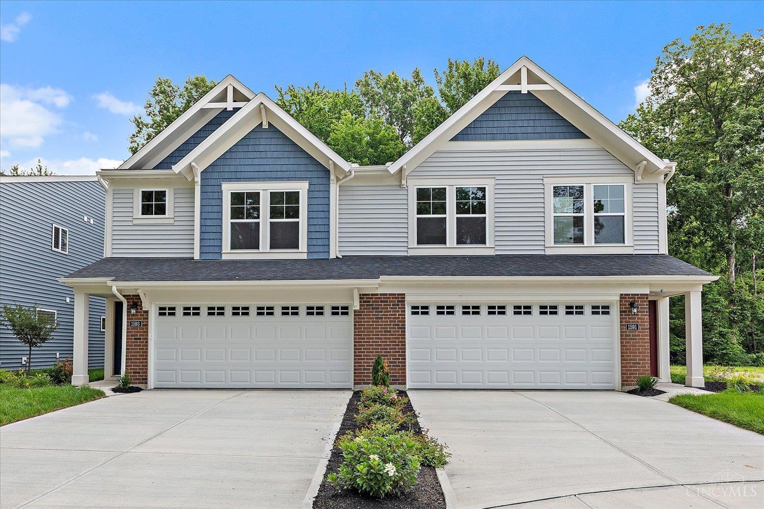 1593 Summerview Lane — photo