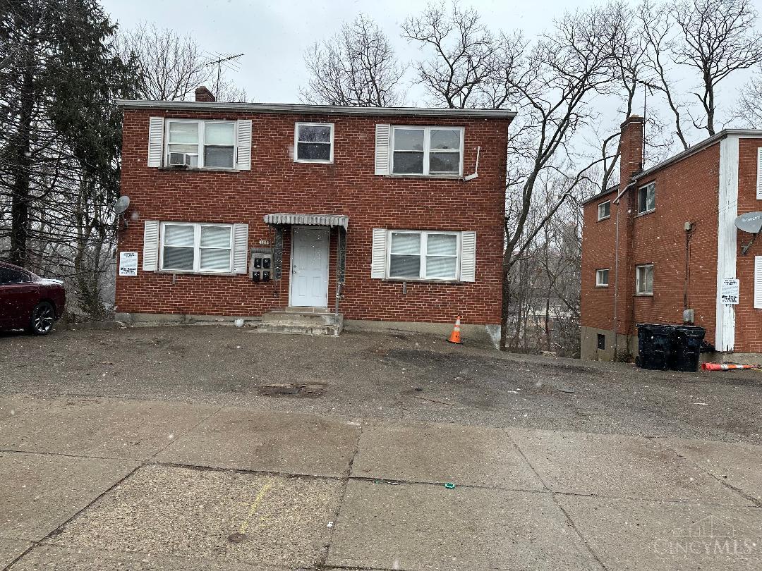 4104 Flower Avenue — photo