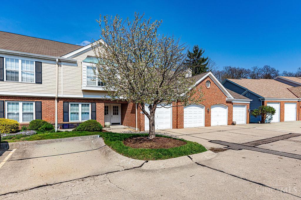 6338 Eagles Lake Drive — photo