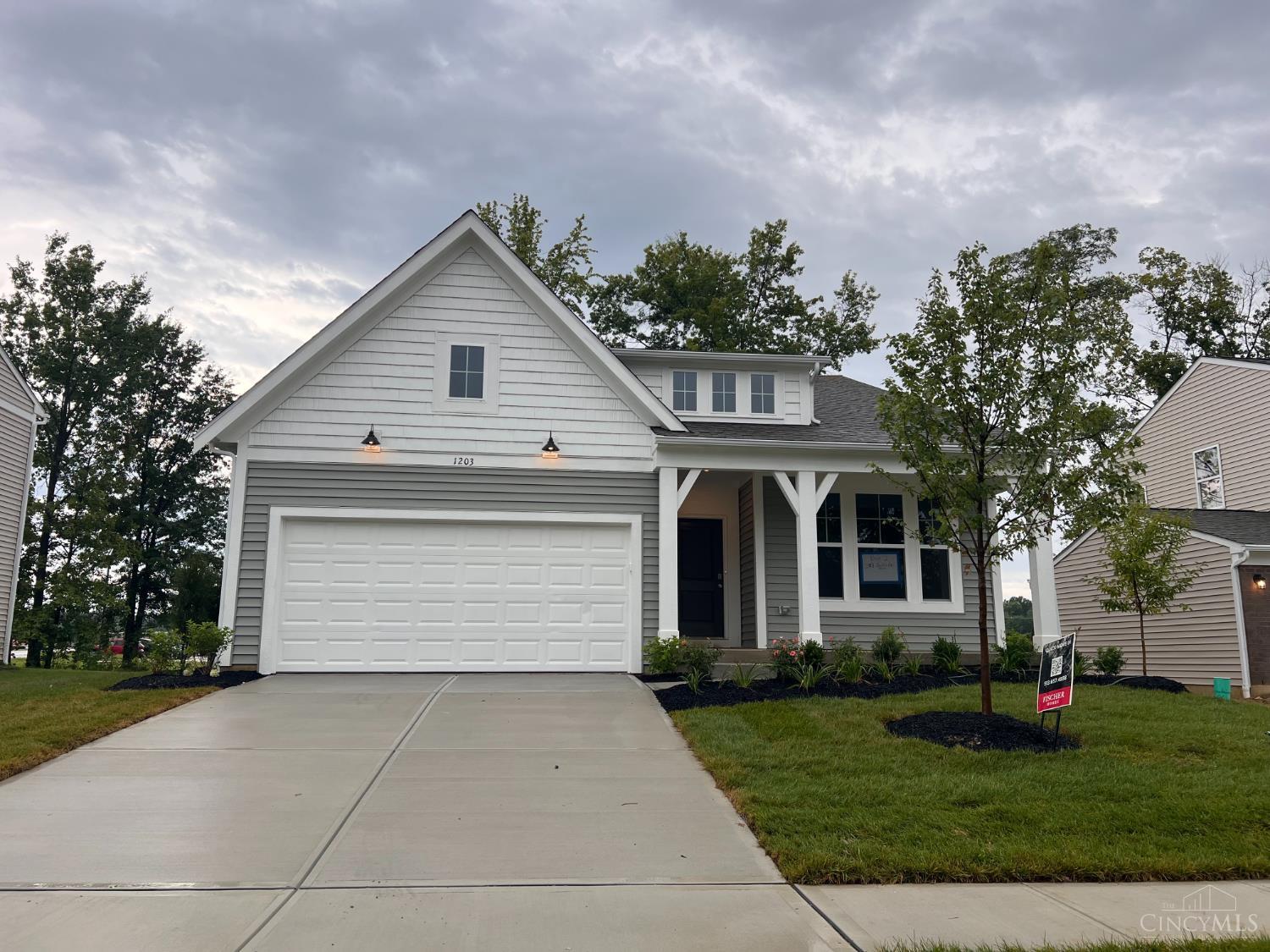 1203 Buxton Oaks Drive — photo
