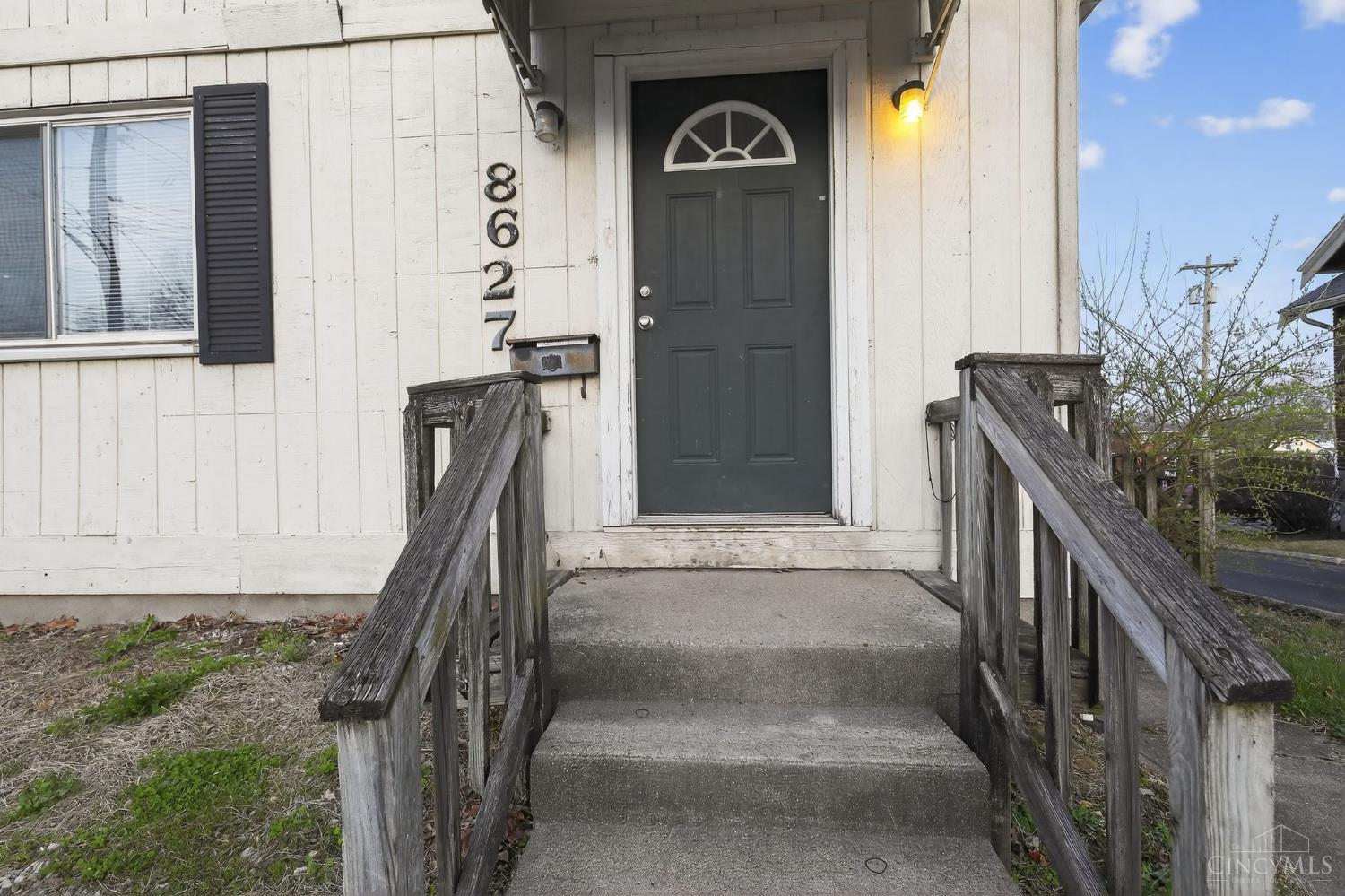 8627 Reading Road, Reading, OH 45215 — photo 2