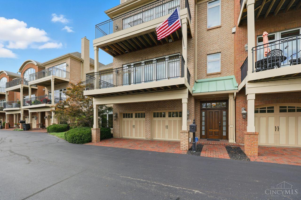 1430 Riverside Drive — photo