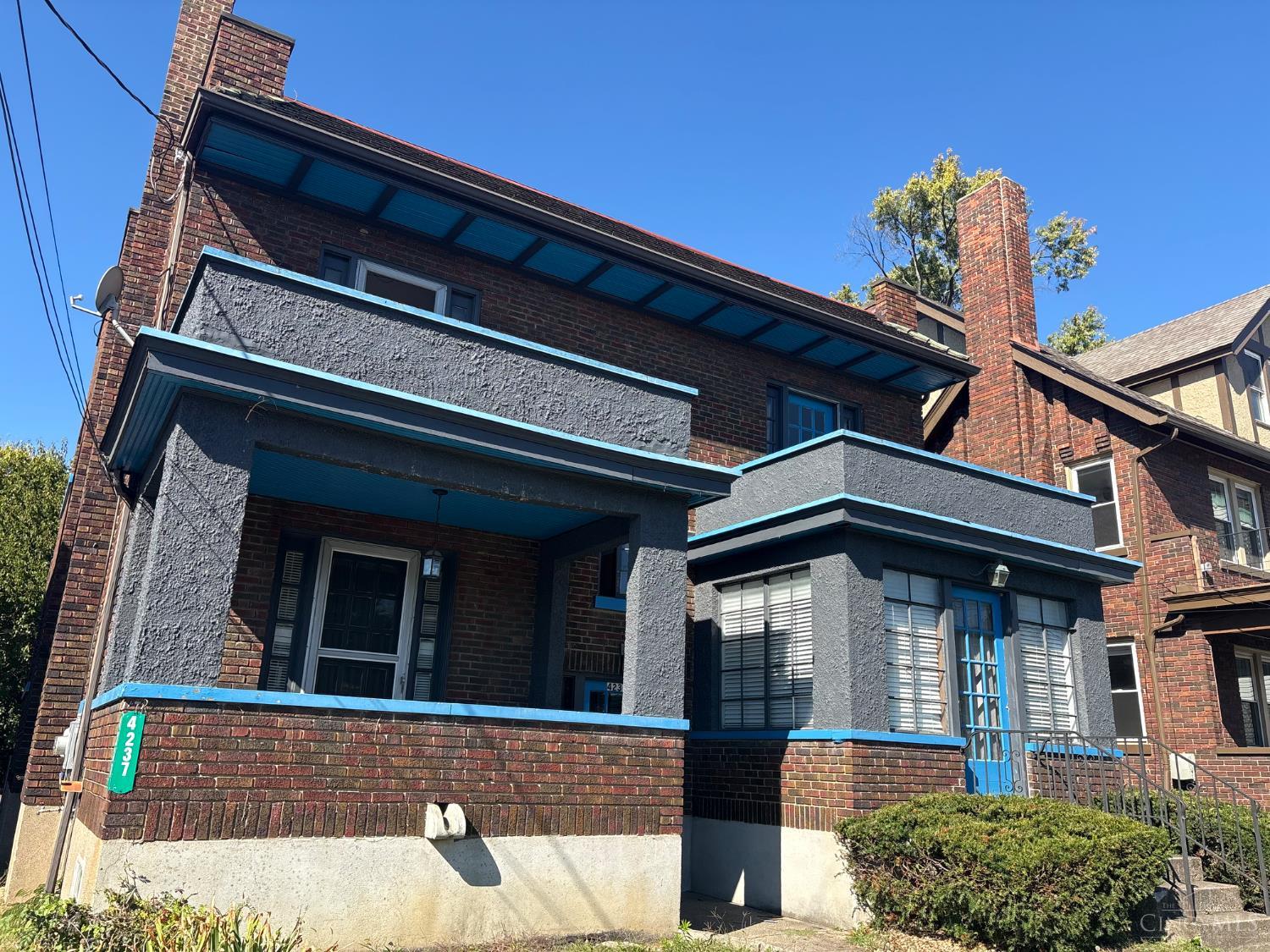 4237 Vine Street — photo