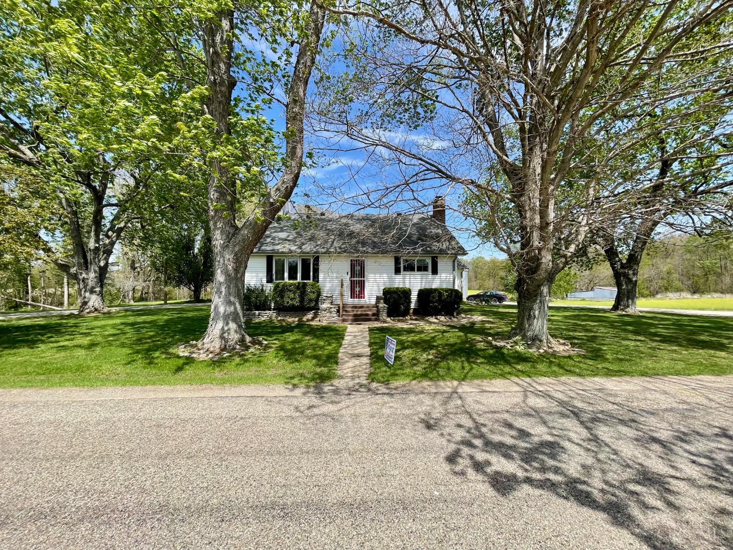 18049 Stone Church Road — photo