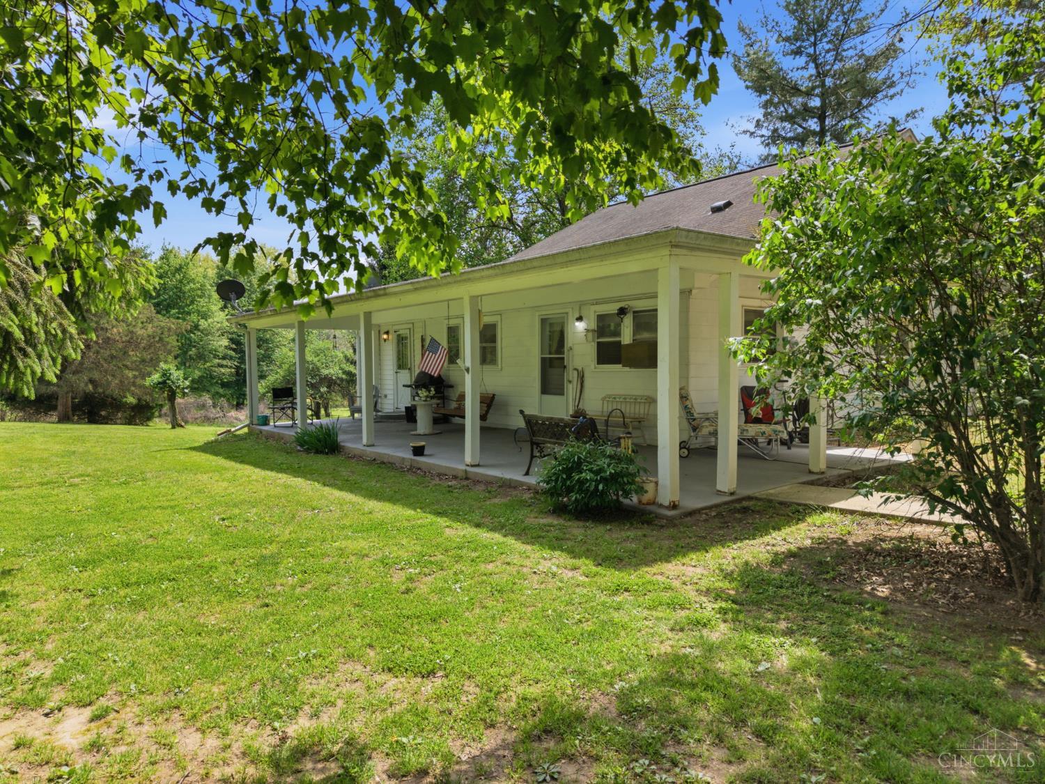 10559 Dixon Road — photo