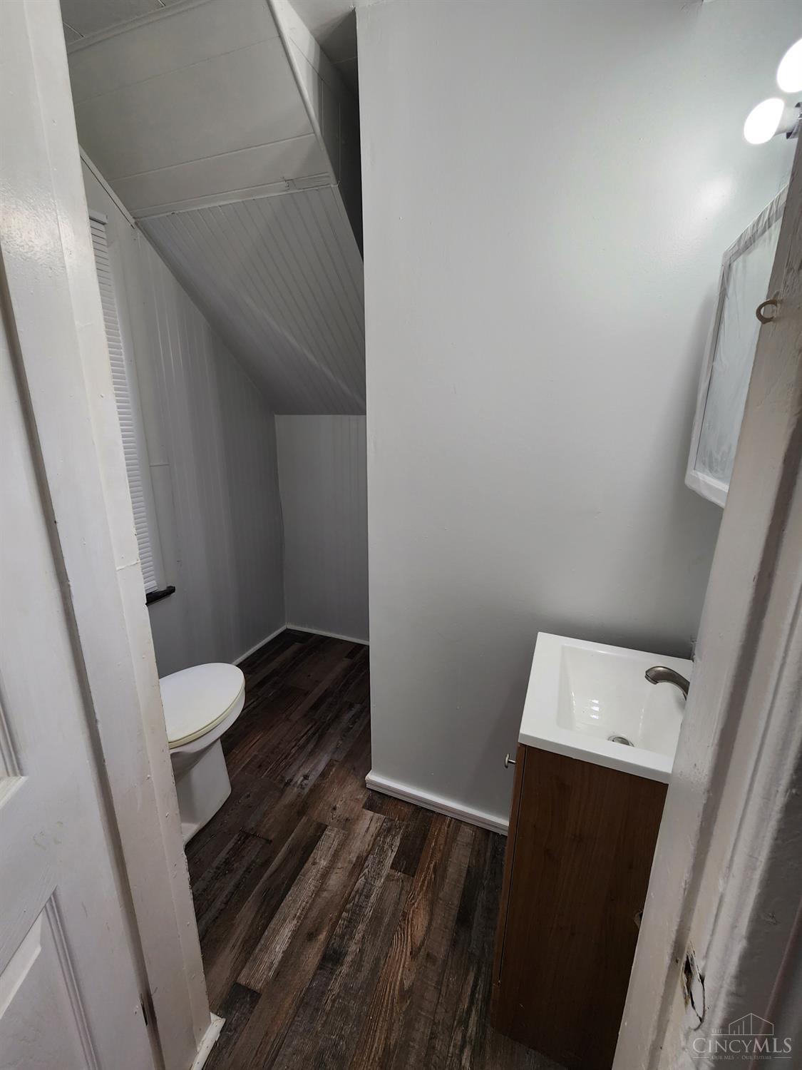 1037 S Second Street, Hamilton, OH 45011 — photo 2