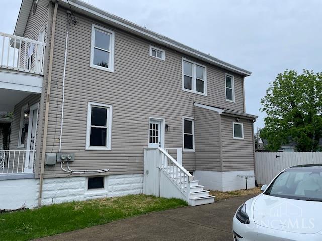 2102 Ross Avenue — photo