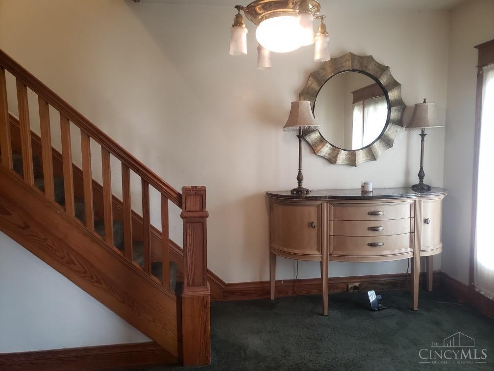 119 Woolper Avenue, Cincinnati, OH 45220 — photo 2