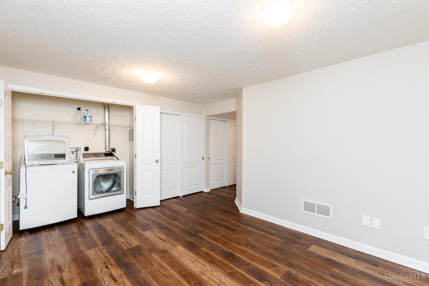 6505 Silverfox Drive, Cincinnati, OH 45230 — photo 2