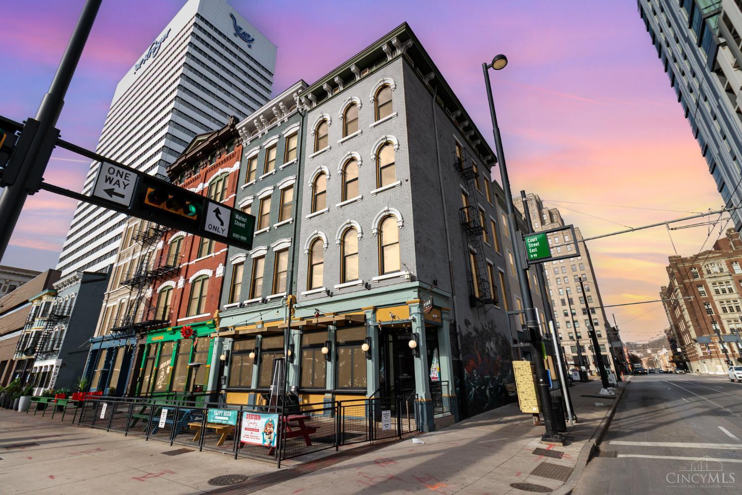 1003 Walnut Street — photo