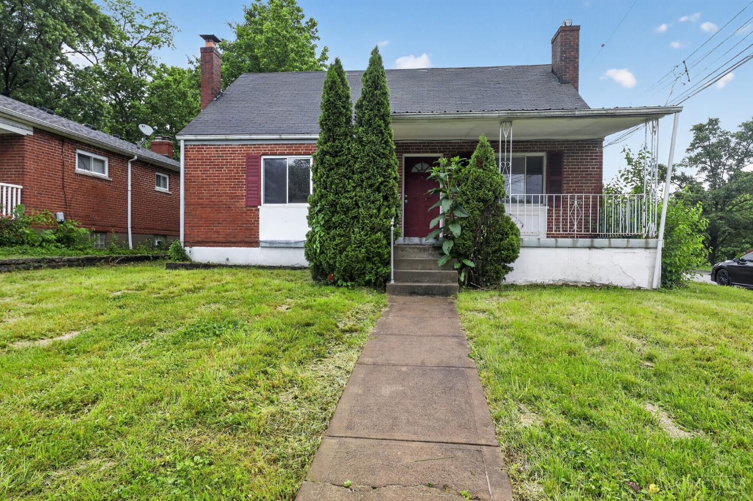 1600 Western Hills Lane — photo