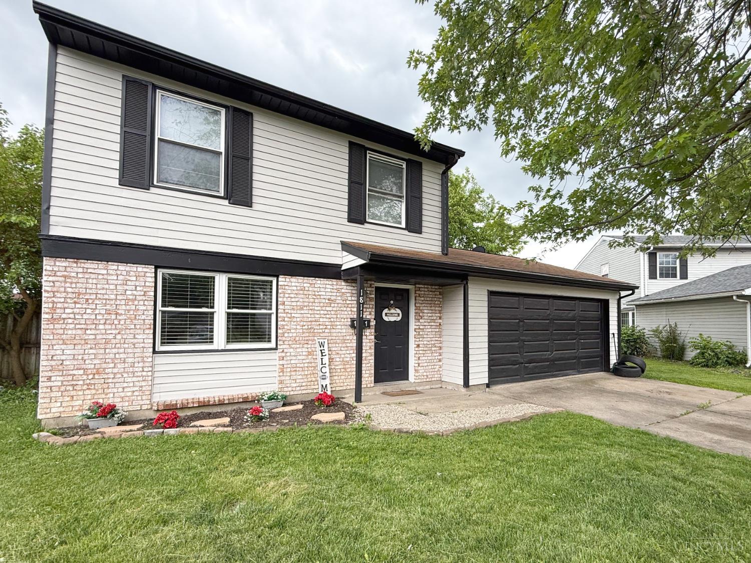 1811 Theresa Court — photo