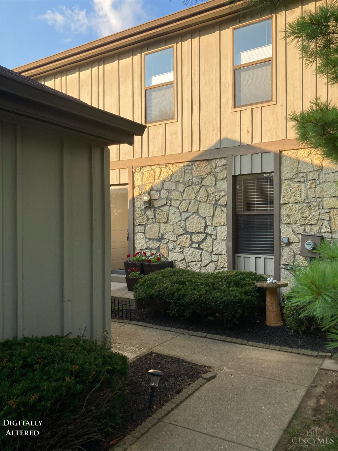 5254 Pros Drive — photo
