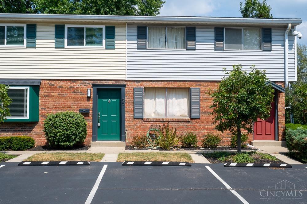 7752 Montgomery Road — photo