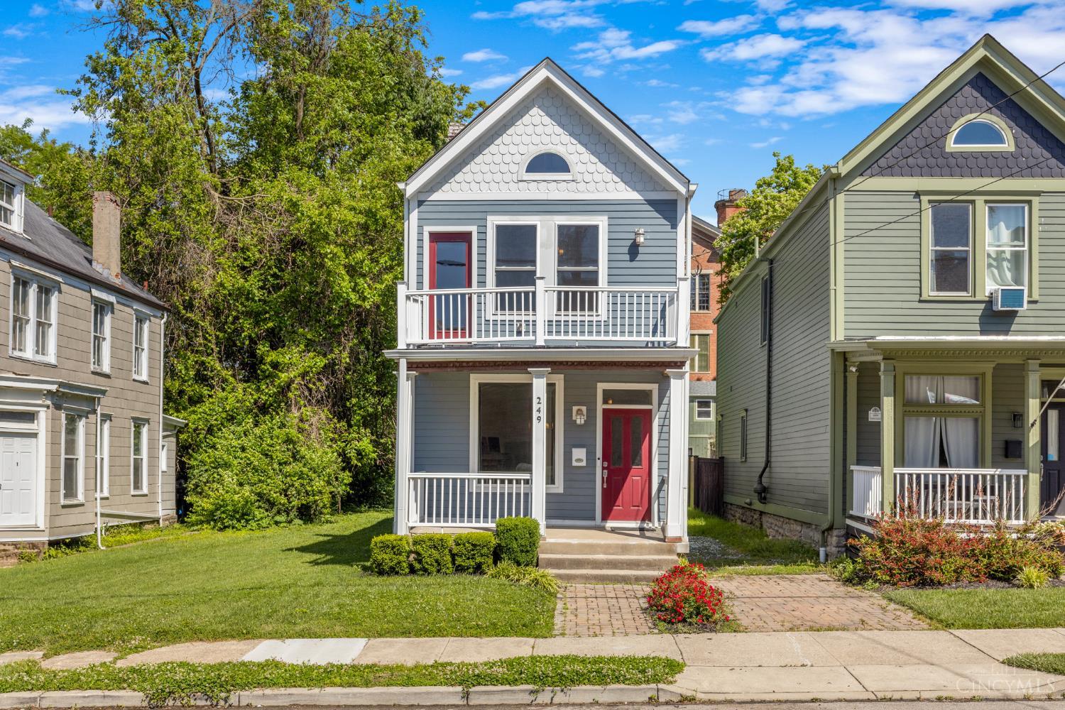 249 McCullough Street — photo