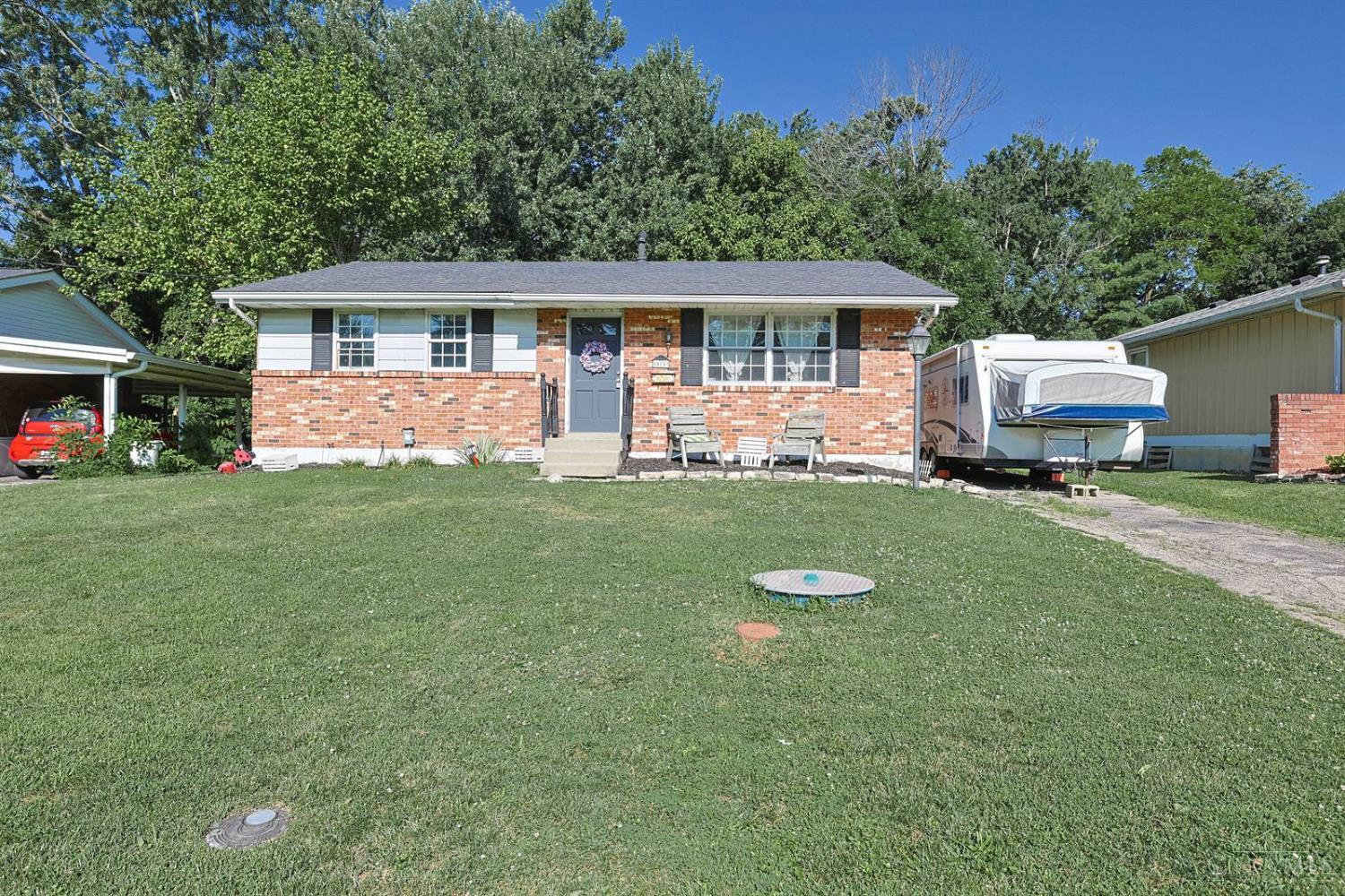 10753 Valiant Drive — photo