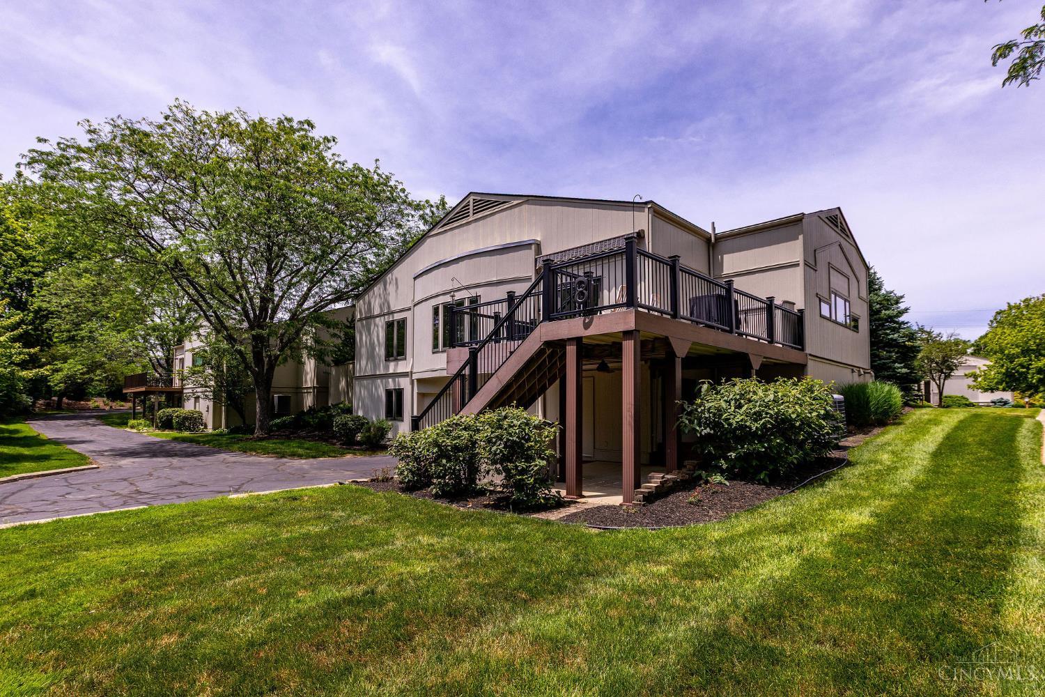 6 Chestnut Hill — photo
